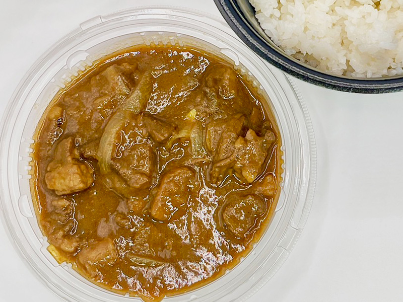 牛テールスープ入り焼肉オタギリ特製カレー