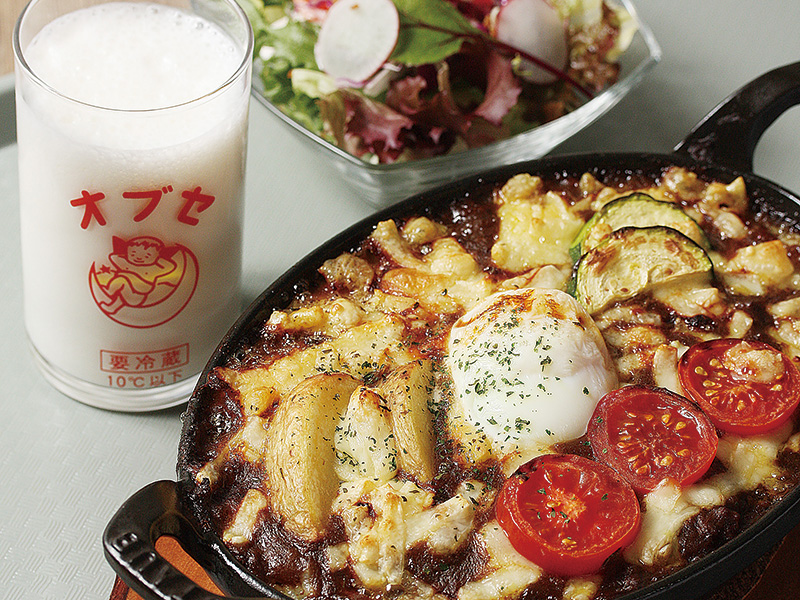 ラクレットチーズのせ焼カレー