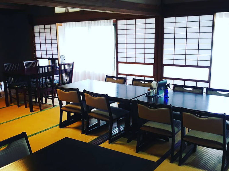 WINE &CAFE ヴェレゾン